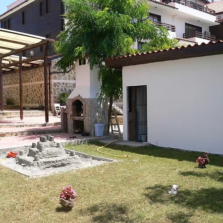 Madara Club And Spa
