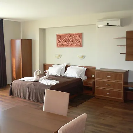 Hotel Madara Club And Spa