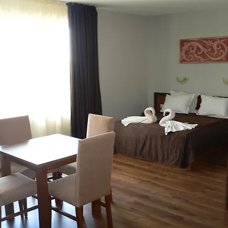 Hotel Madara Club And Spa Kosharitsa