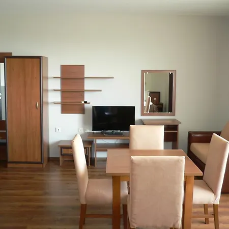 Madara Club And Spa Hotel