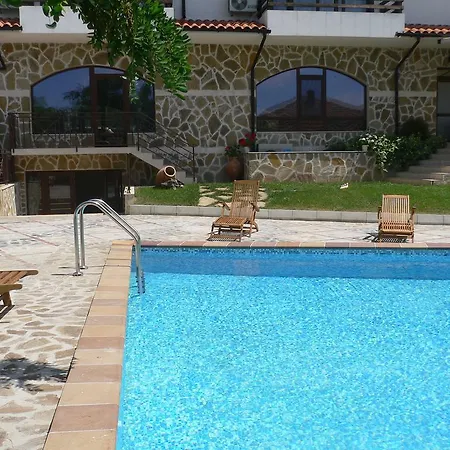 Hotel Madara Club And Spa Kosharitsa
