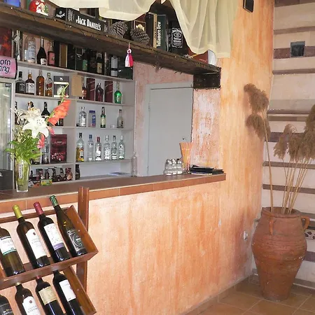 Madara Club And Hotell Kosharitsa